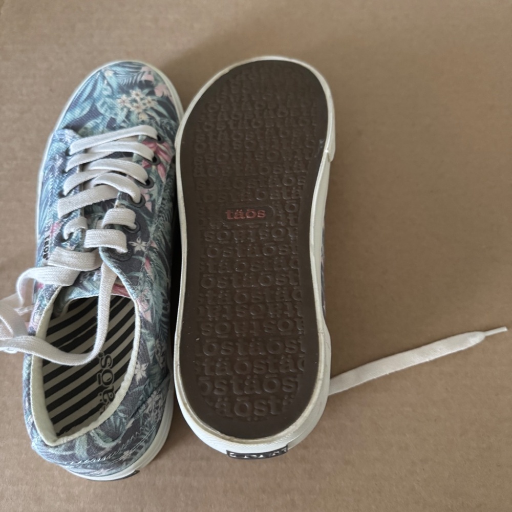 Taos Plim Soul Black Tropical, Size 9 - Picture 3 of 5